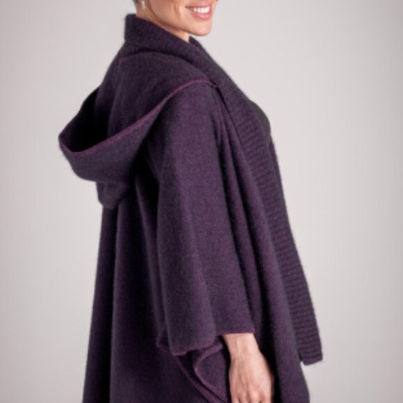 KORU wrap one size cape detachable hood - Picture 1 of 8